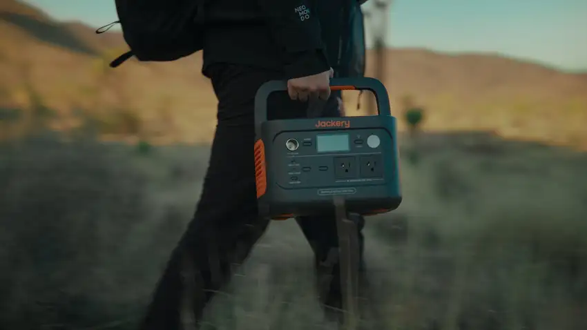 Jackery 600 Plus